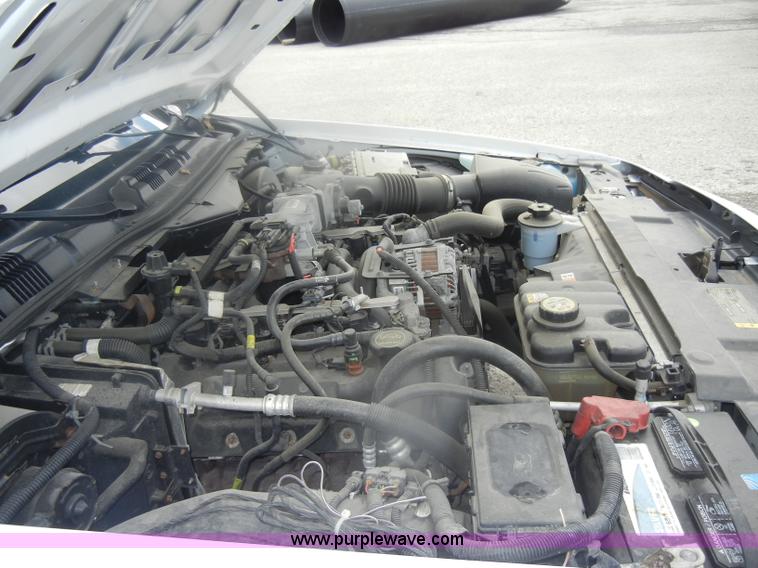 image for item B6895 2007 Ford Crown Victoria Police Interceptor