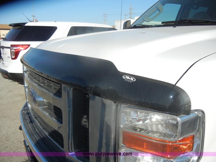 image for item B6896 2008 Ford F250 Super Duty Crew Cab pickup truck