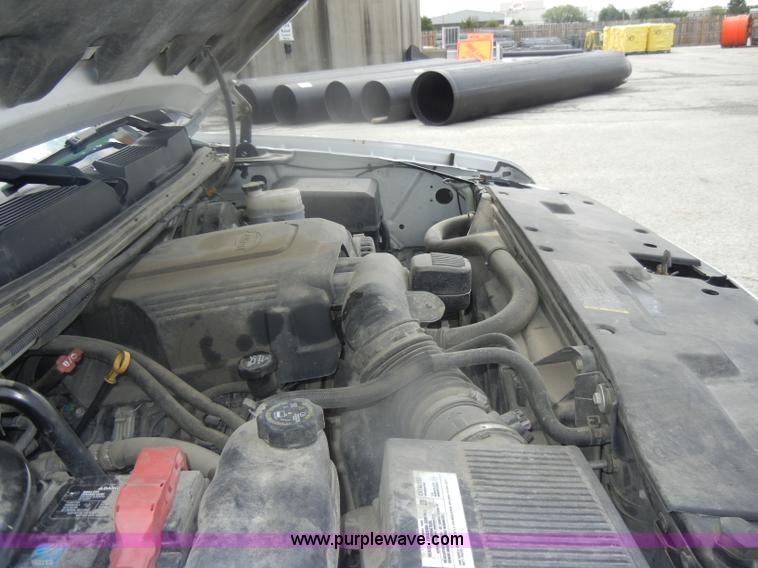 image for item B6955 2008 Chevrolet Silverado K1500 Crew Cab pickup truck