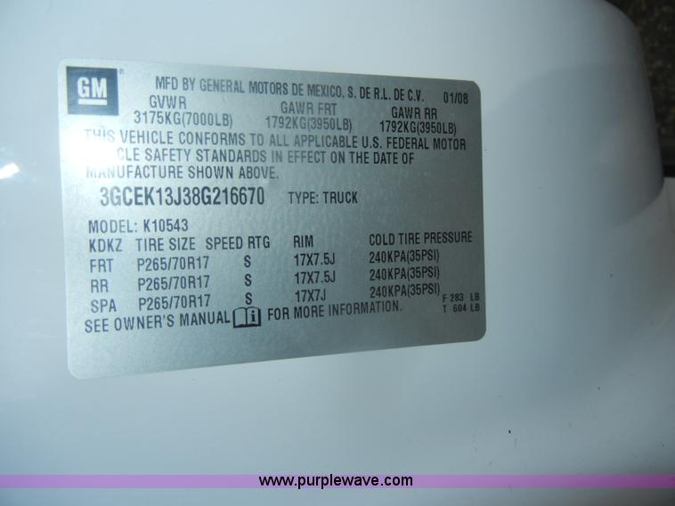 image for item B6955 2008 Chevrolet Silverado K1500 Crew Cab pickup truck