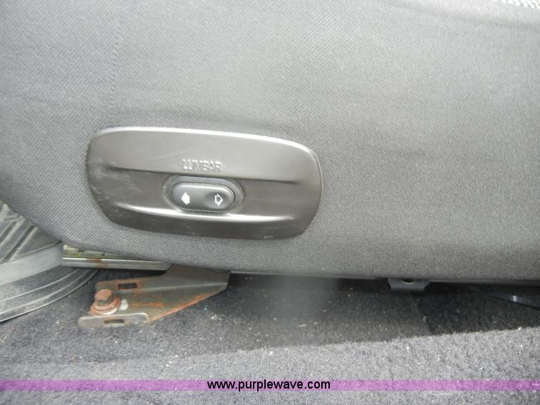 image for item B6957 2007 Ford Crown Victoria Police Interceptor