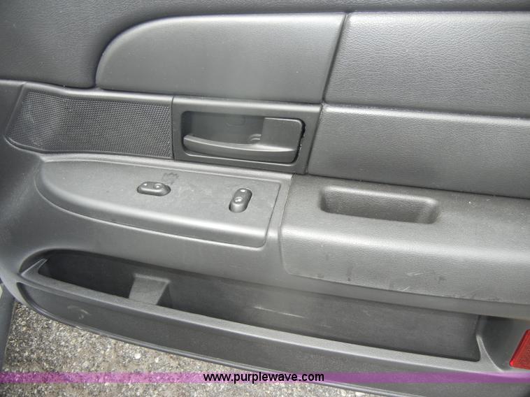 image for item B6957 2007 Ford Crown Victoria Police Interceptor