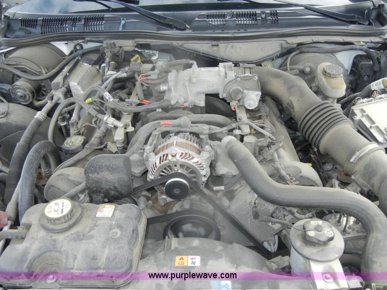 image for item B6983 2007 Ford Crown Victoria Police Interceptor