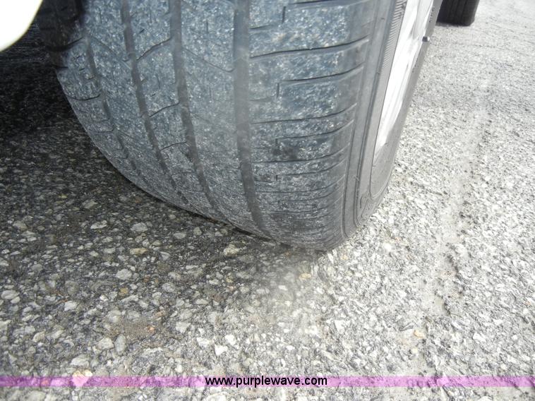 image for item B6983 2007 Ford Crown Victoria Police Interceptor