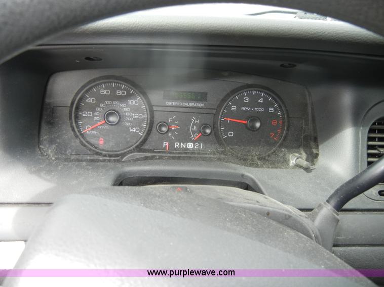 image for item B6984 2008 Ford Crown Victoria Police Interceptor