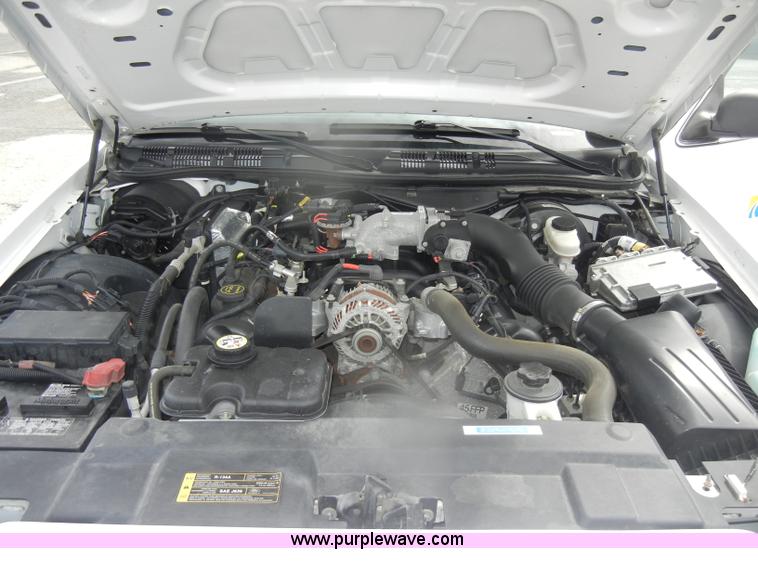 image for item B6984 2008 Ford Crown Victoria Police Interceptor