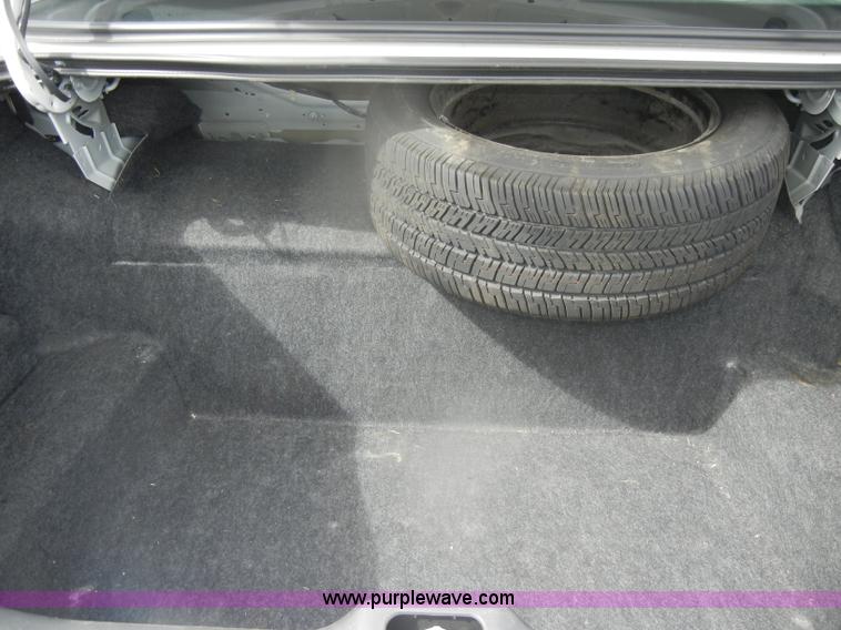 image for item B6984 2008 Ford Crown Victoria Police Interceptor