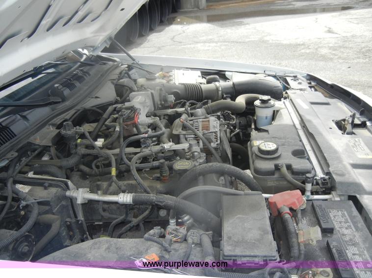 image for item B6994 2008 Ford Crown Victoria Police Interceptor