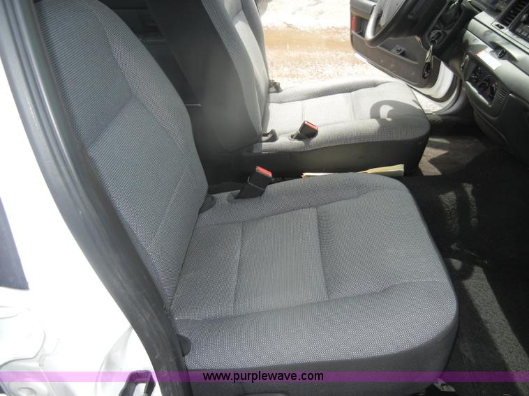 image for item B6994 2008 Ford Crown Victoria Police Interceptor