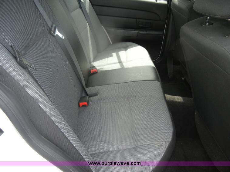 image for item B6994 2008 Ford Crown Victoria Police Interceptor