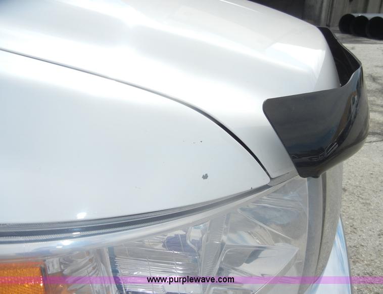 image for item B6995 2008 Chevrolet Silverado K1500 Crew Cab pickup truck