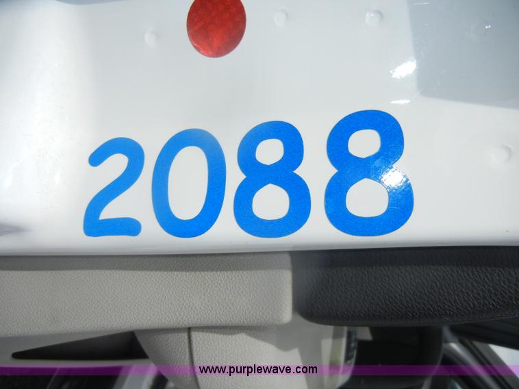 image for item B6995 2008 Chevrolet Silverado K1500 Crew Cab pickup truck