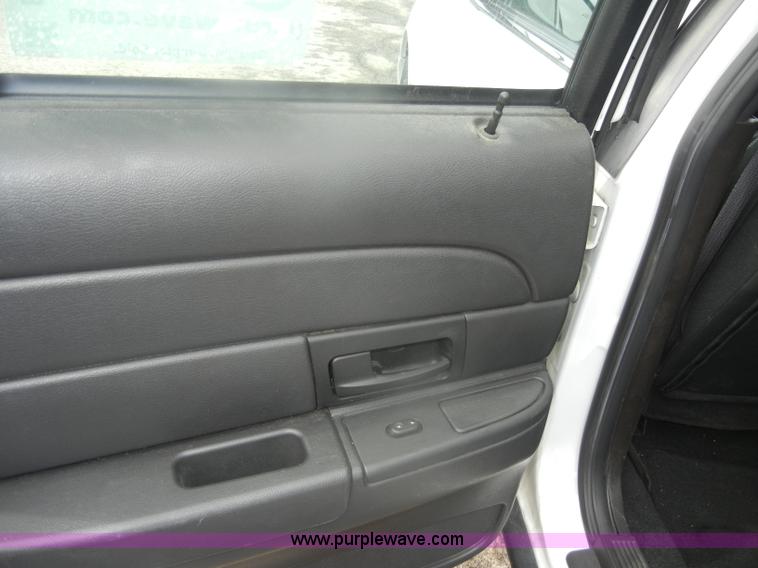 image for item B6996 2007 Ford Crown Victoria Police Interceptor