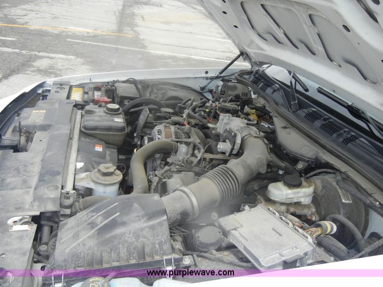 image for item B6996 2007 Ford Crown Victoria Police Interceptor