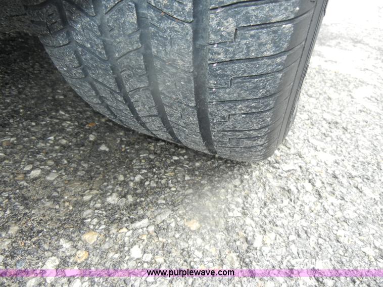 image for item B6996 2007 Ford Crown Victoria Police Interceptor