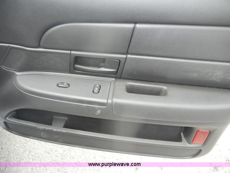 image for item B6996 2007 Ford Crown Victoria Police Interceptor