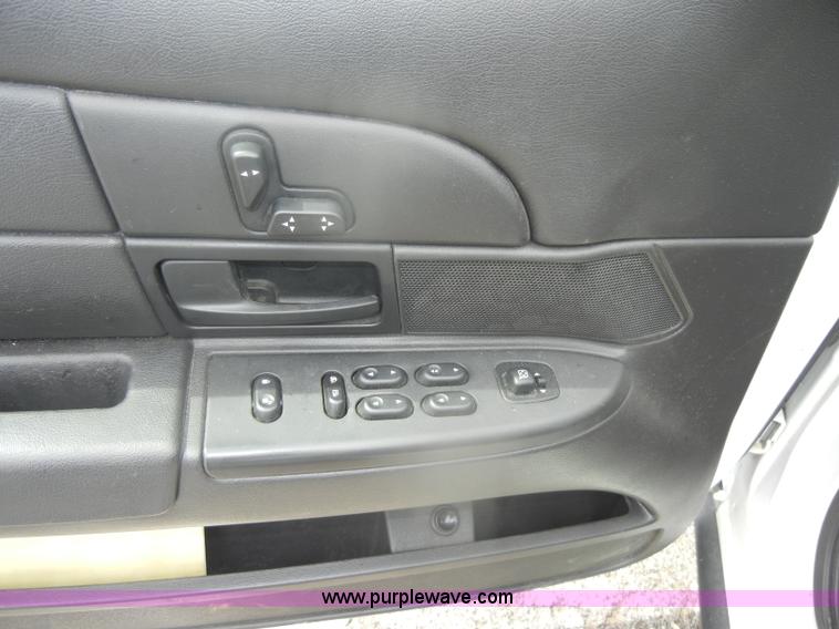 image for item B6999 2008 Ford Crown Victoria Police Interceptor