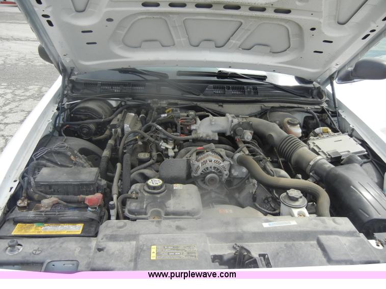 image for item B6999 2008 Ford Crown Victoria Police Interceptor