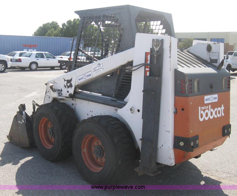 image for item B8130 1994 Bobcat 853H skid steer