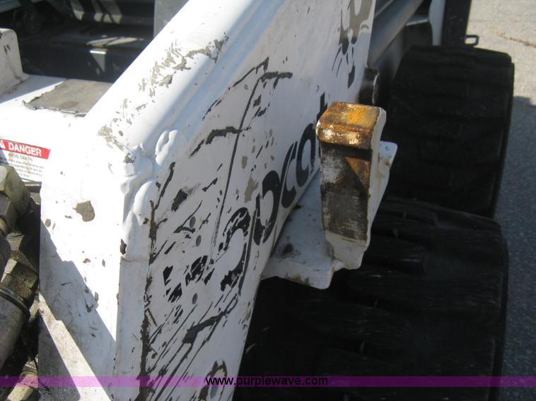image for item B8130 1994 Bobcat 853H skid steer