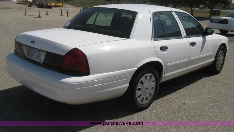 image for item B8138 2008 Ford Crown Victoria Police Interceptor