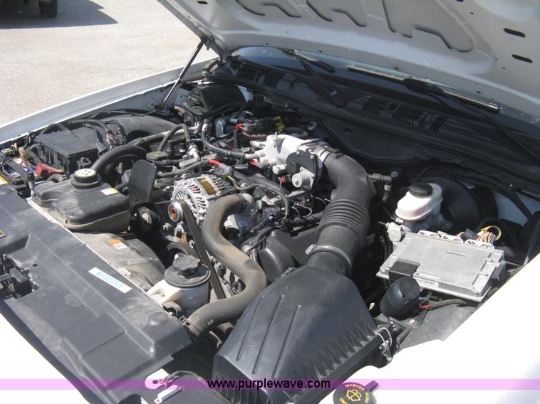 image for item B8138 2008 Ford Crown Victoria Police Interceptor