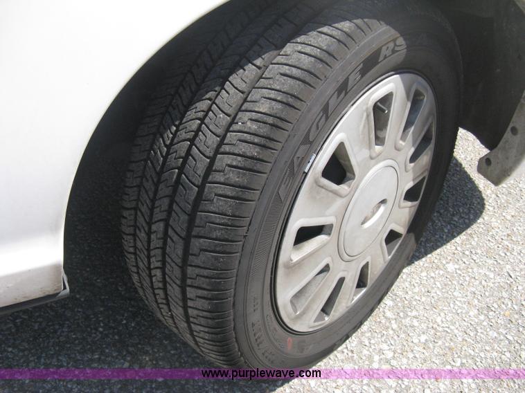 image for item B8138 2008 Ford Crown Victoria Police Interceptor