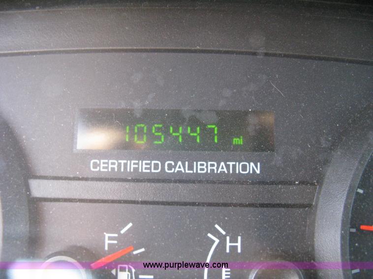 image for item B8139 2008 Ford Crown Victoria Police Interceptor