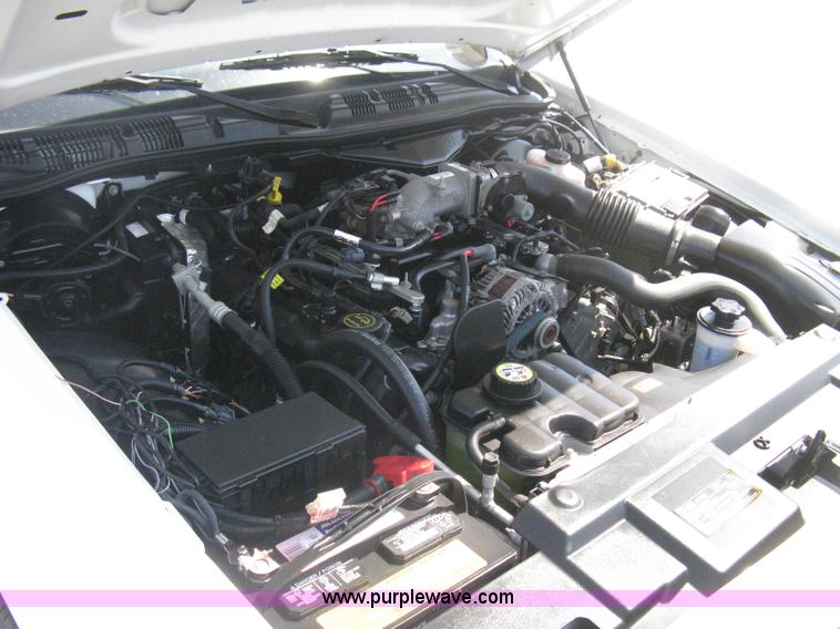 image for item B8139 2008 Ford Crown Victoria Police Interceptor
