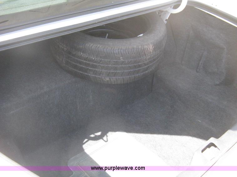 image for item B8139 2008 Ford Crown Victoria Police Interceptor