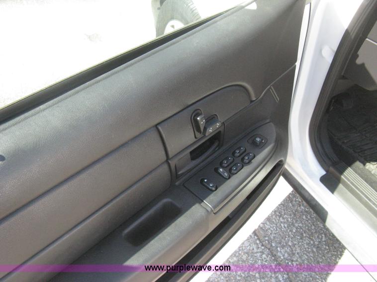 image for item B8140 2008 Ford Crown Victoria Police Interceptor