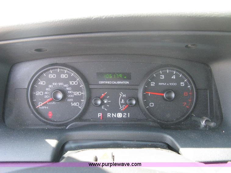 image for item B8140 2008 Ford Crown Victoria Police Interceptor