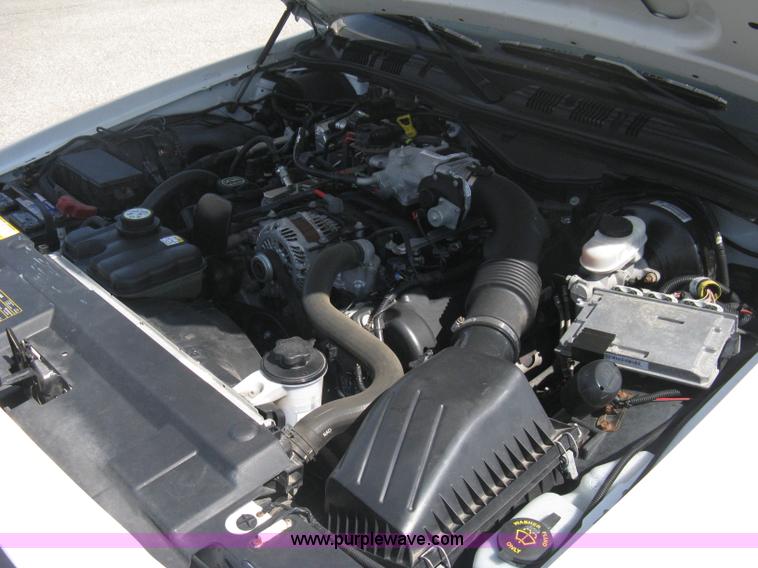 image for item B8140 2008 Ford Crown Victoria Police Interceptor