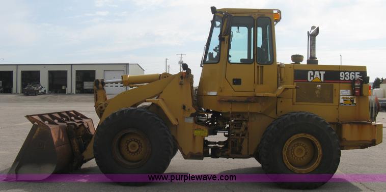 image for item B8182 1995 Caterpillar 936F articulated wheel loader
