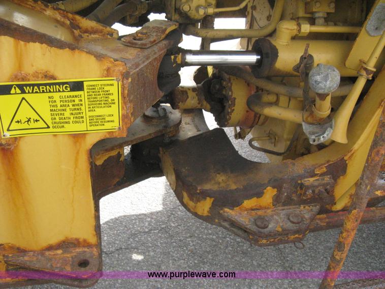 image for item B8182 1995 Caterpillar 936F articulated wheel loader