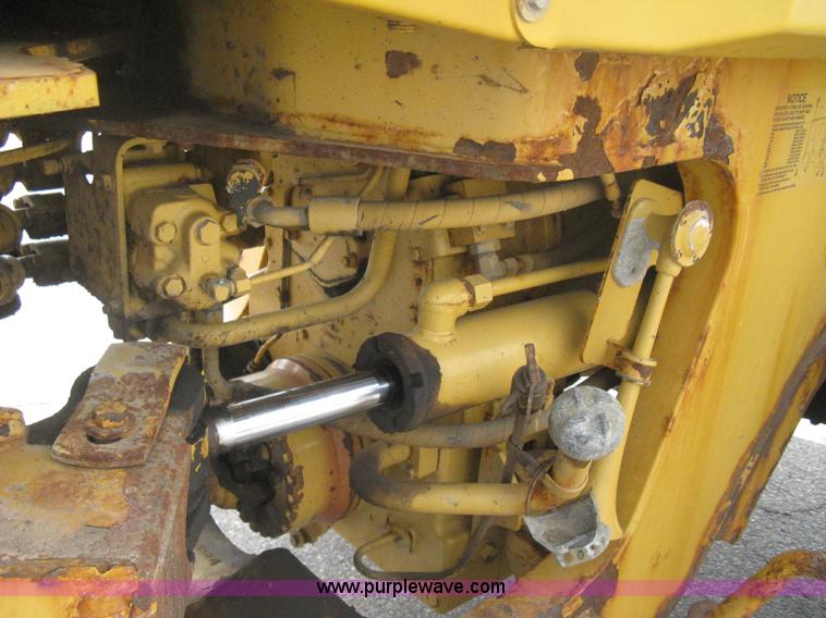 image for item B8182 1995 Caterpillar 936F articulated wheel loader