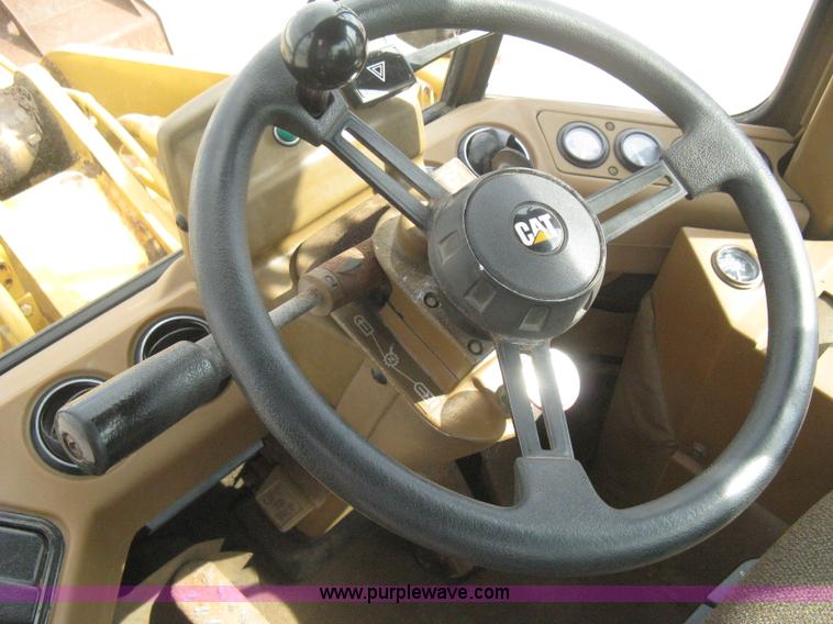 image for item B8182 1995 Caterpillar 936F articulated wheel loader