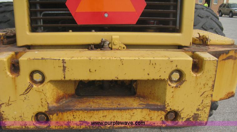 image for item B8182 1995 Caterpillar 936F articulated wheel loader