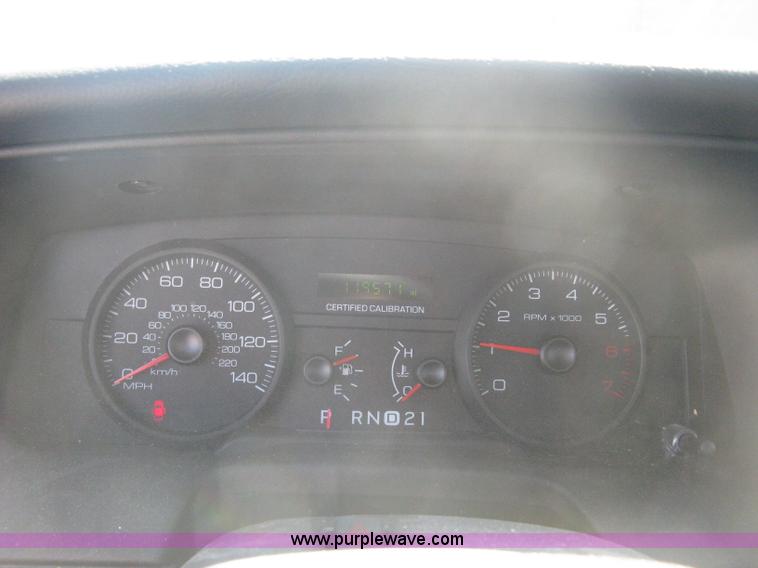 image for item B8318 2007 Ford Crown Victoria Police Interceptor