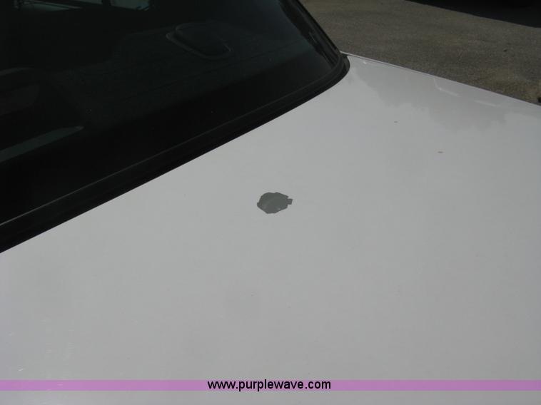 image for item B8318 2007 Ford Crown Victoria Police Interceptor