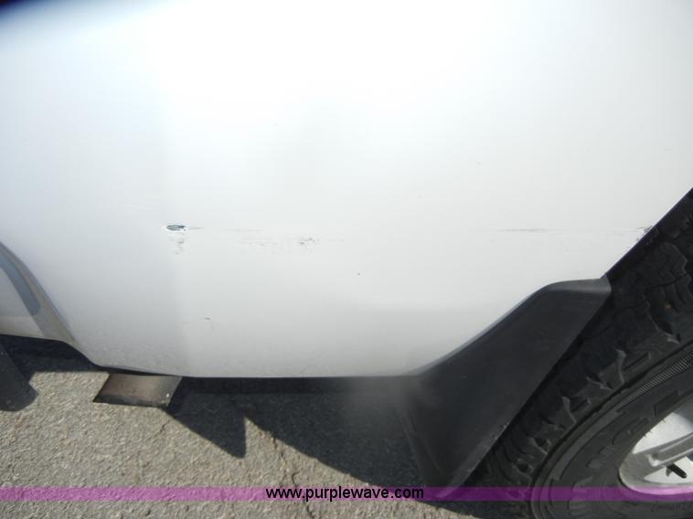 image for item D4873 2008 Chevrolet Silverado 1500 LT Crew Cab pickup truck