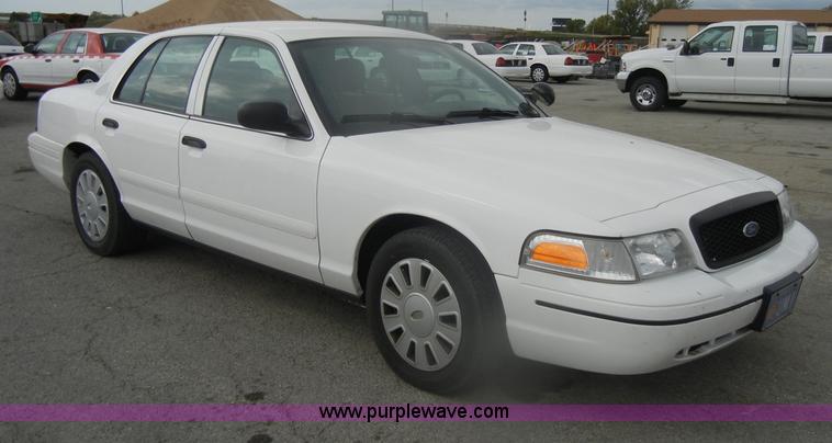 image for item D4938 2008 Ford Crown Victoria Police Interceptor