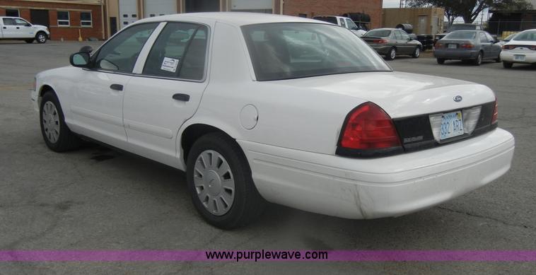 image for item D4938 2008 Ford Crown Victoria Police Interceptor