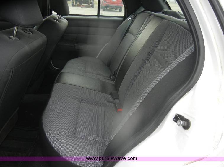 image for item D4938 2008 Ford Crown Victoria Police Interceptor
