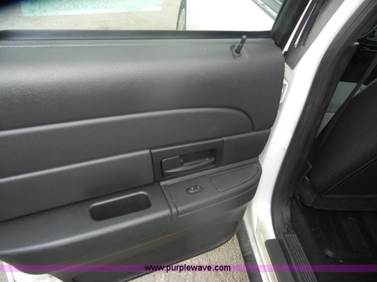 image for item D4938 2008 Ford Crown Victoria Police Interceptor
