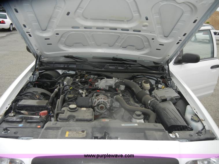 image for item D4938 2008 Ford Crown Victoria Police Interceptor
