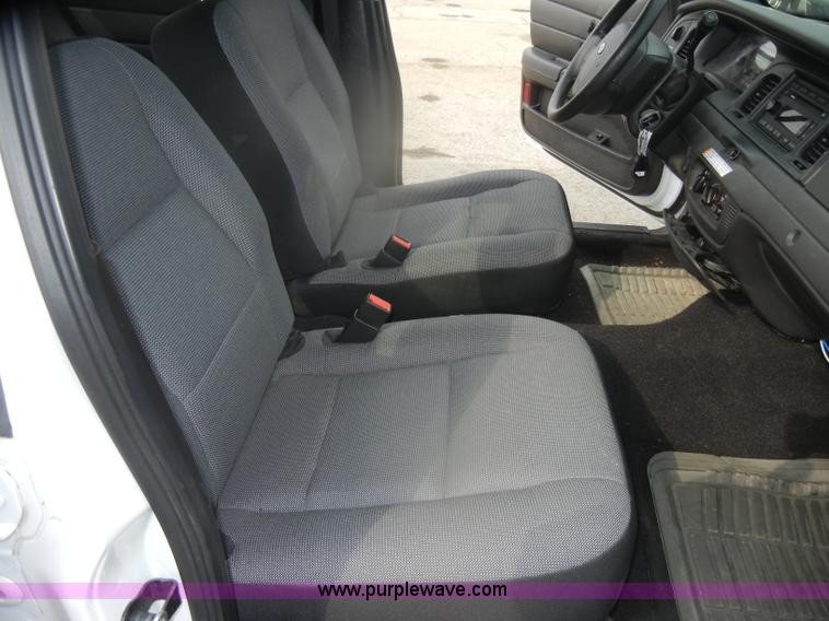image for item D4938 2008 Ford Crown Victoria Police Interceptor