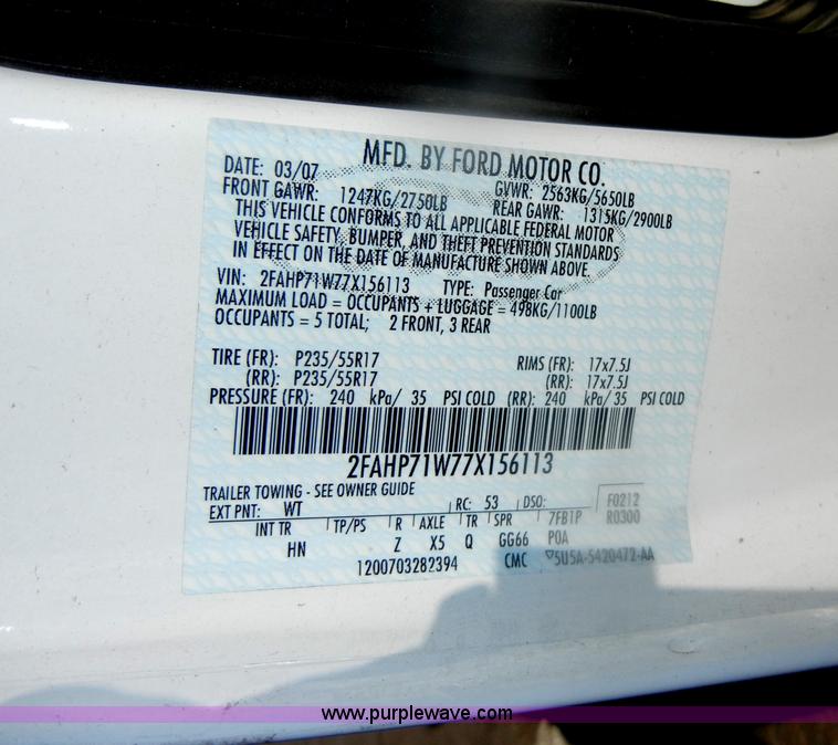 image for item D4939 2007 Ford Crown Victoria Police Interceptor