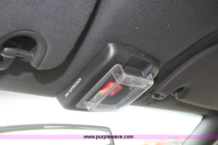 image for item F2618 2008 Ford Crown Victoria Police Interceptor