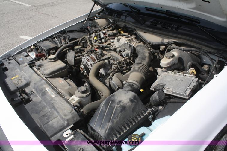 image for item F2618 2008 Ford Crown Victoria Police Interceptor